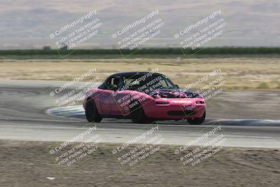 media/Jun-01-2024-CalClub SCCA (Sat) [[0aa0dc4a91]]/Group 3/Race/